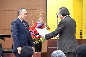 賞状授与　株式会社東海造園