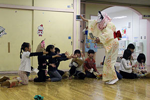 春を呼ぶ福の神