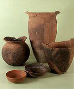 Earthenware from Oikashima Ruin