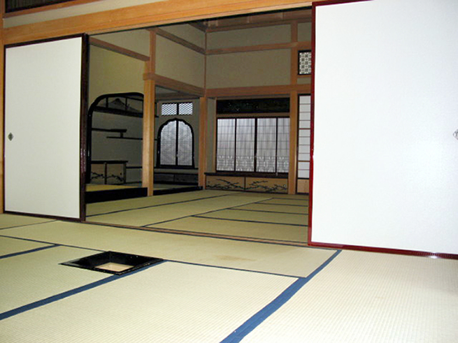 inside of Shoin